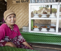 Munira: warung 'Nasi Rawon', Lombok