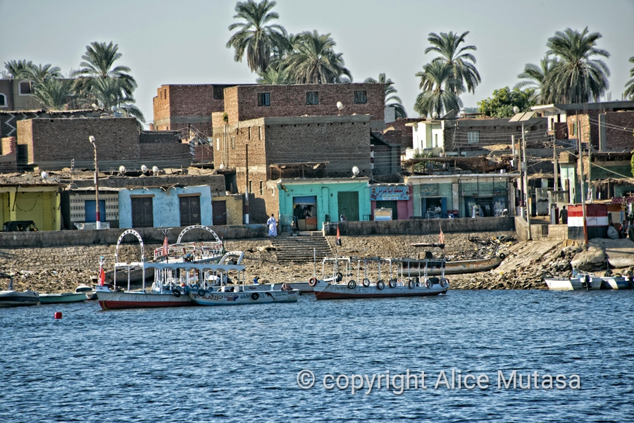 Village on the way from Luxor to Aswan
