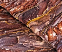 Amazing rock patterns in Petra