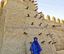 Mohamed, in front of Djingareyber Mosque, Timbuktu
