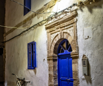 Essaouira night doorway