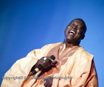 Great Nigerien artist Mamar Kassey - AKA 'Denké Denké'