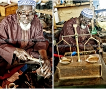 Bijoutier au musée National / silversmith at the museum, Niamey