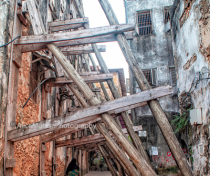 Stone Town, wooden scaffolding holding up a building