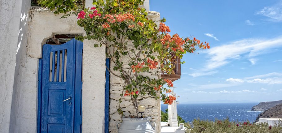 NEW IMAGES OF GREECE